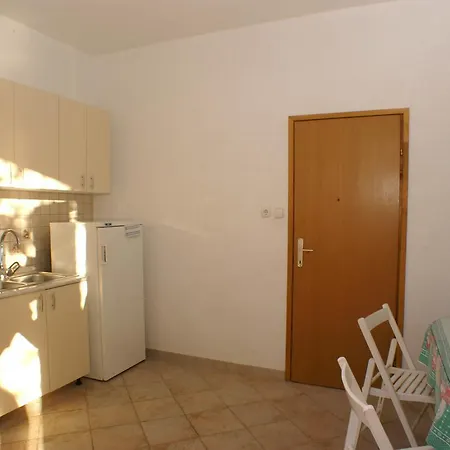 Sumpetar 2099b Apartamento